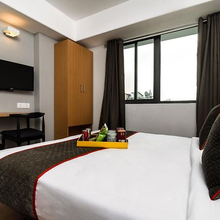 Hotel Townhouse C Scheme Ahinsa Circle Dźajpur Zewnętrze zdjęcie