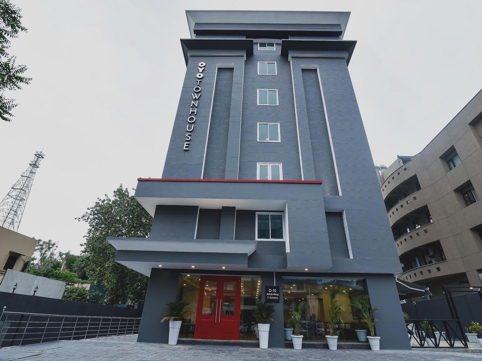 Hotel Townhouse C Scheme Ahinsa Circle Dźajpur Zewnętrze zdjęcie